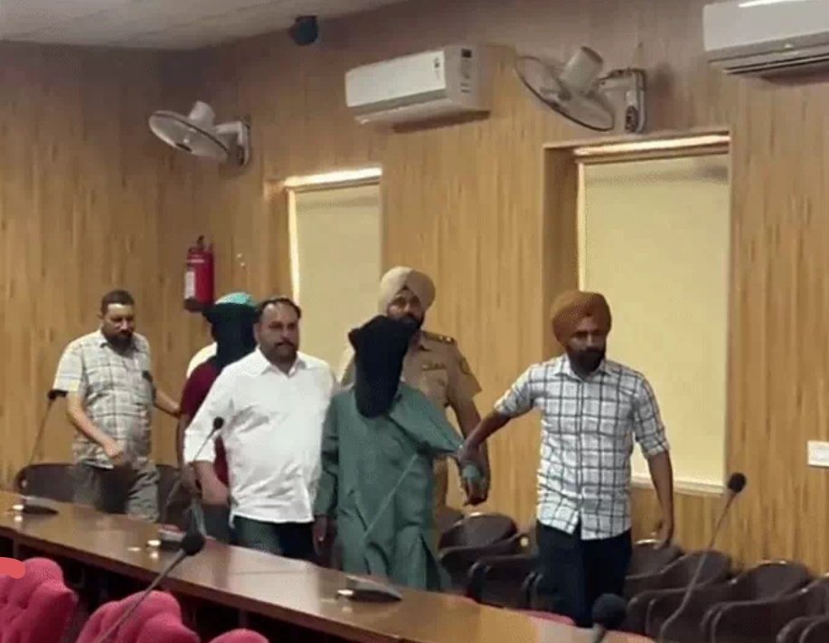 https://samacharpunjab.com/public/uploads/images/newsimages/samacharpunjab17102026_172820_6ad362dc99633.jpg